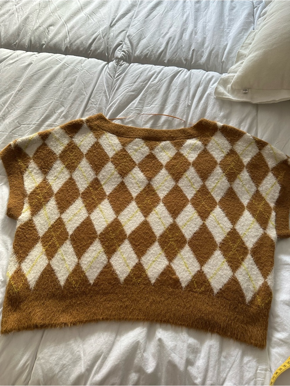 Free People Brown and White Argyle V-Neck Sweater Vest, size large - Picture 7 of 11